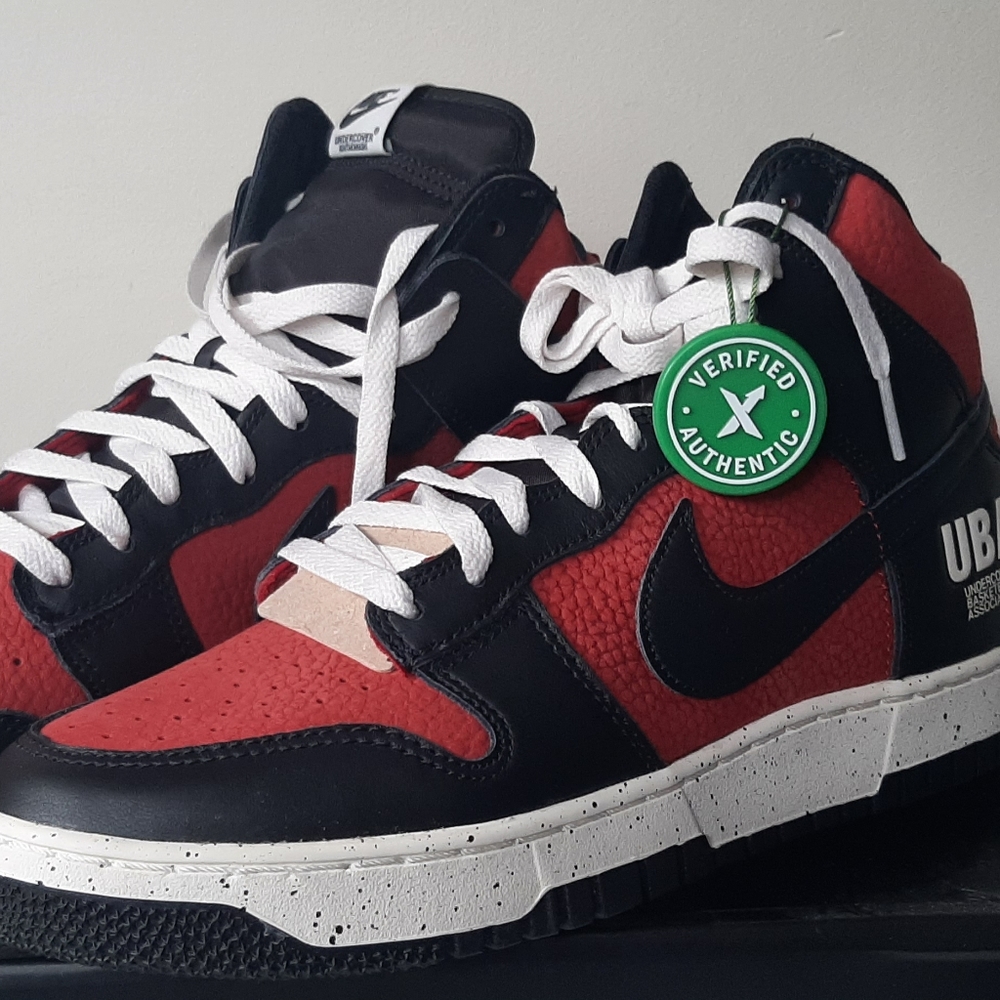 Nike Dunk 1985 HI/gym red/black, new, size 9.5/ 42.5